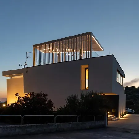 4 Bedroom Stunning In * Murter