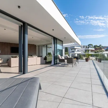 Casa vacanze 4 Bedroom Stunning In *