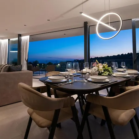 Casa vacanze 4 Bedroom Stunning In *